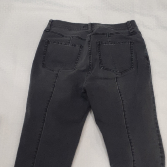 Joie  gray highrise jean size 28 - Picture 10 of 15